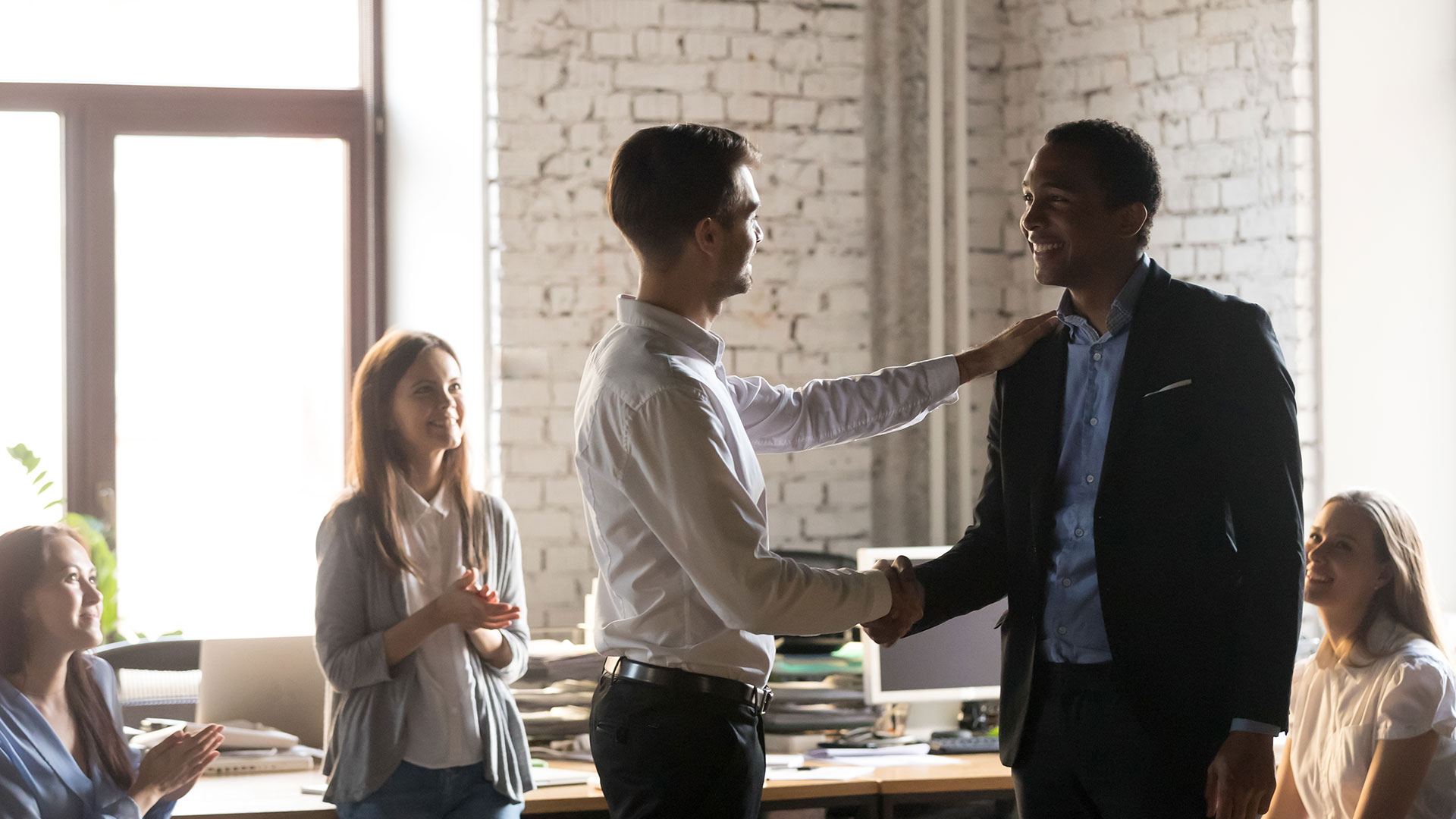 Comment Valoriser Et Remercier Vos Collaborateurs Comment Valoriser Et Remercier Vos Collaborateurs